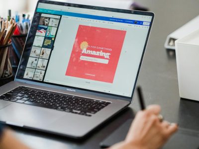 pexels-mizunokozuki-12902944